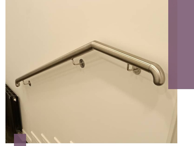 Изготовление пристенных поручней в Кузнецке под ключ за сроки